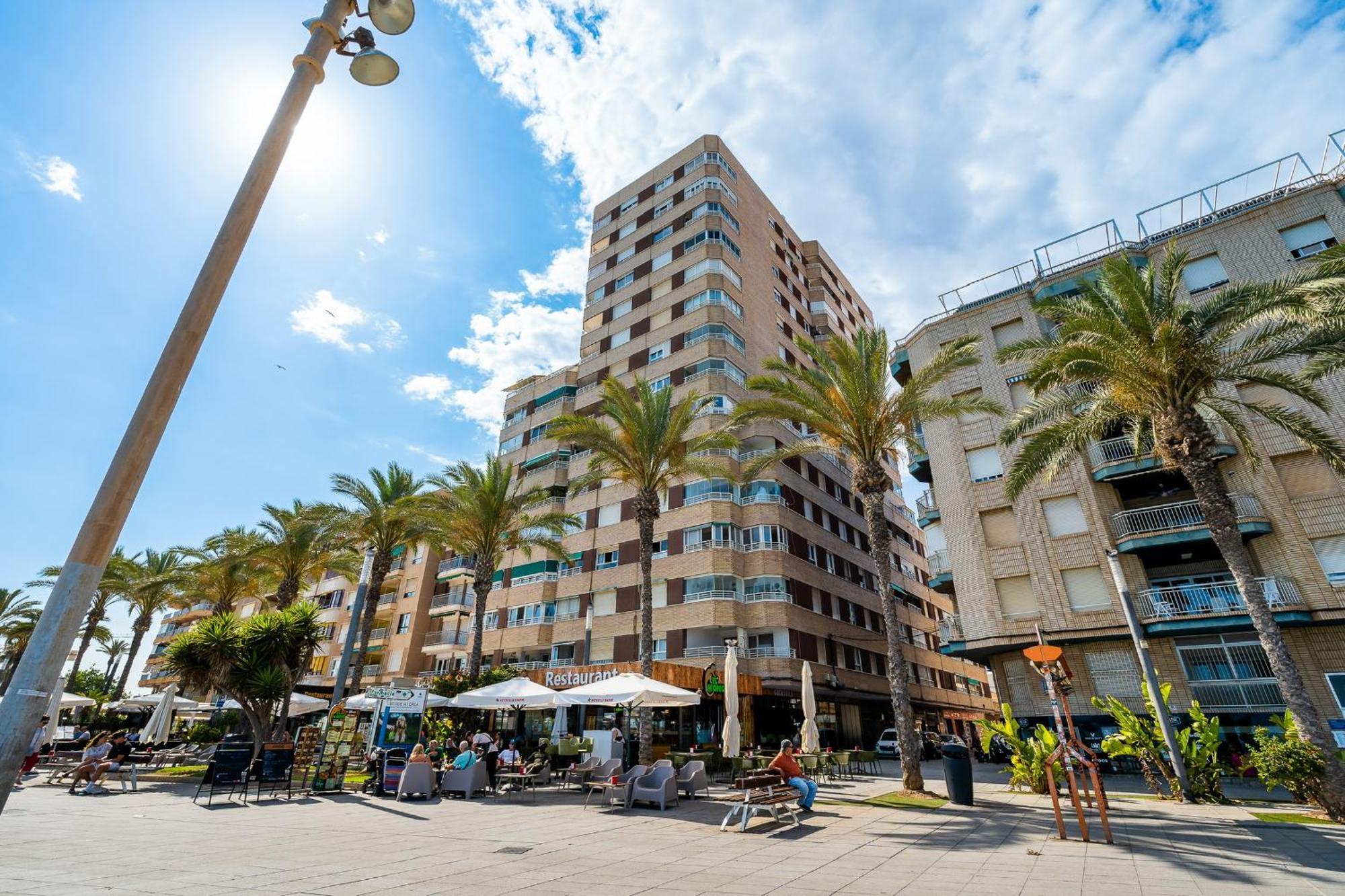 La Paz Apartment Торевиеха Екстериор снимка