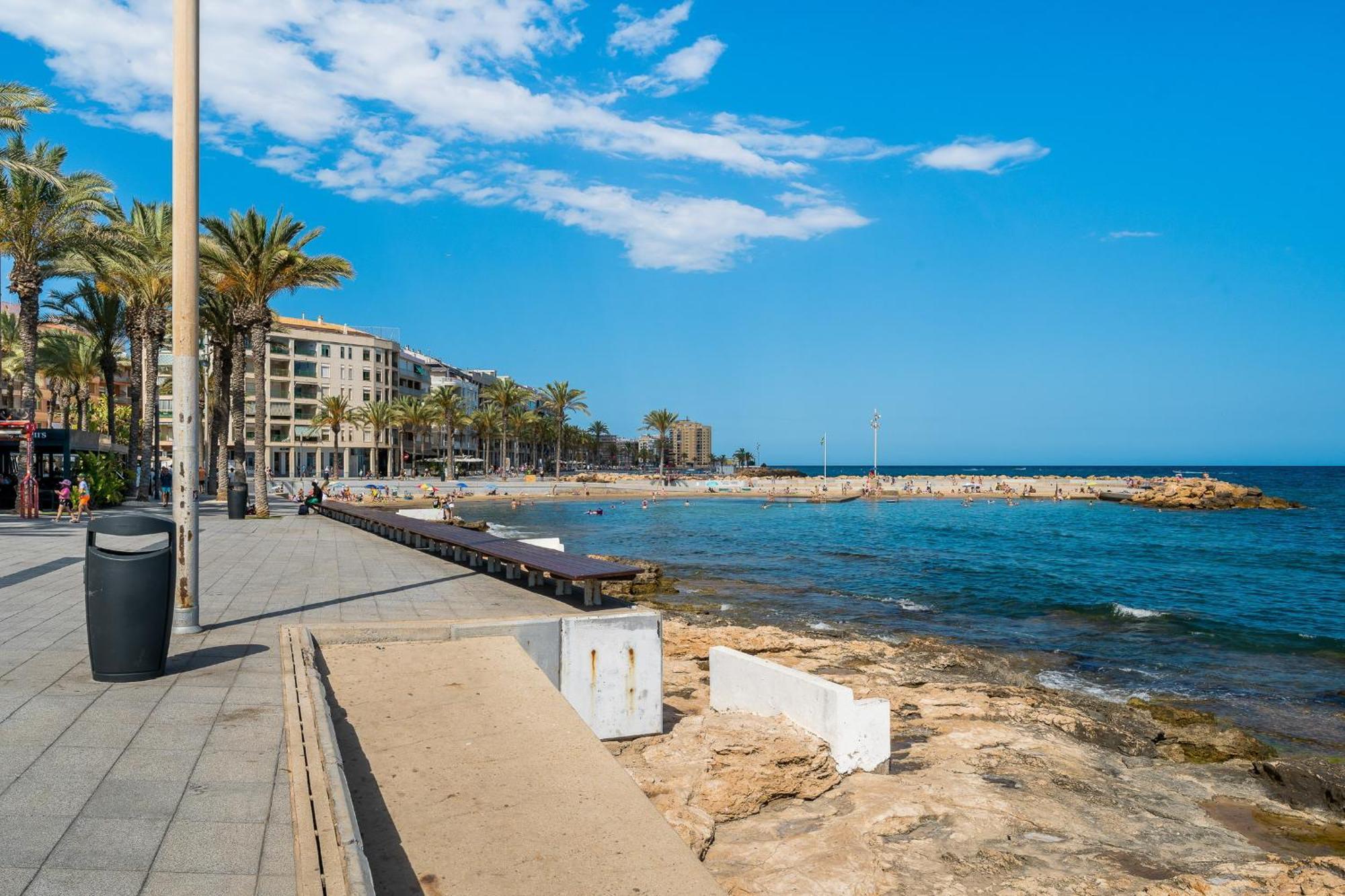 La Paz Apartment Торевиеха Екстериор снимка