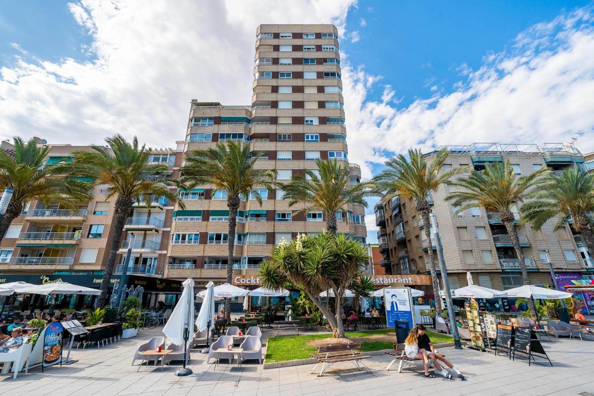 La Paz Apartment Торевиеха Екстериор снимка