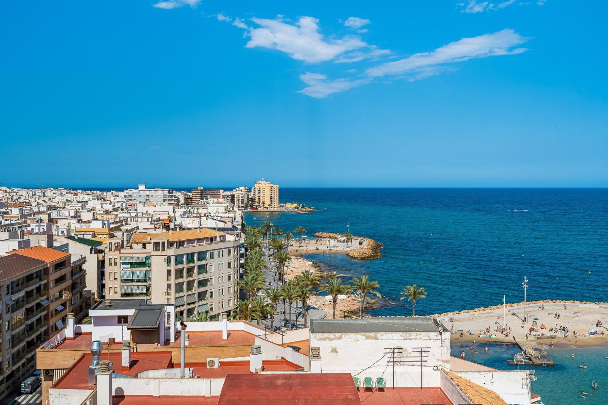 La Paz Apartment Торевиеха Екстериор снимка