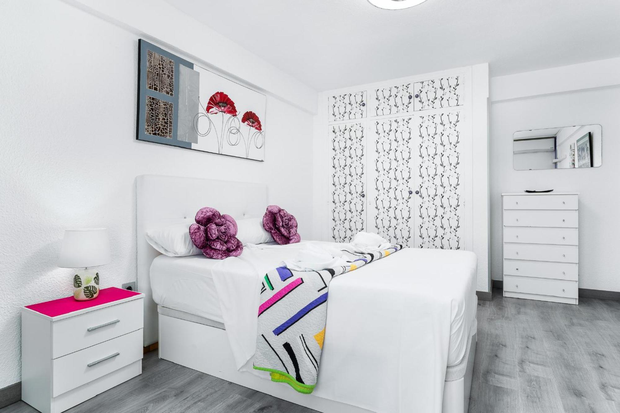 La Paz Apartment Торевиеха Екстериор снимка